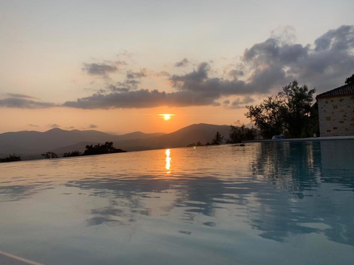 Astrali Stone Villas Paramythia Exterior photo